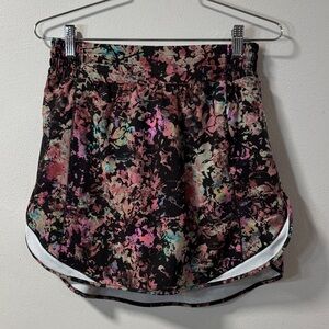 Lululemon Hotty Hot High-Rise Running skirt Stencil Blossom Red Multi sz 6  6004